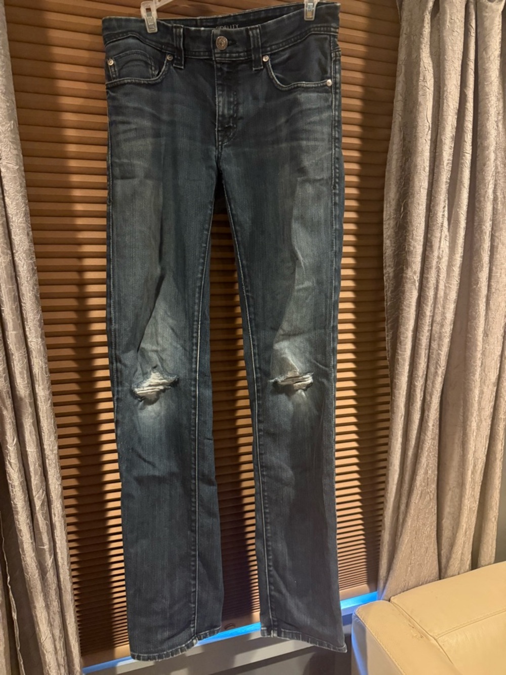 Fidelity Men's Skinny Jeans in Washed Dark Blue with Knee Distress
